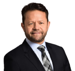 carlos17041966-executive-6922418-removebg-preview(1)